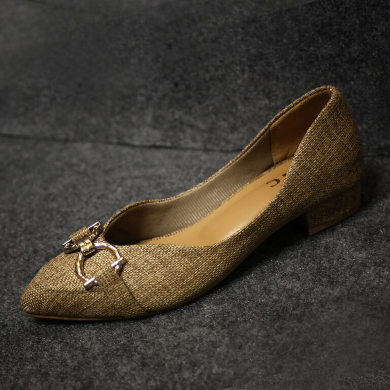 Home 47 Women Brown Urban Chic Pumps